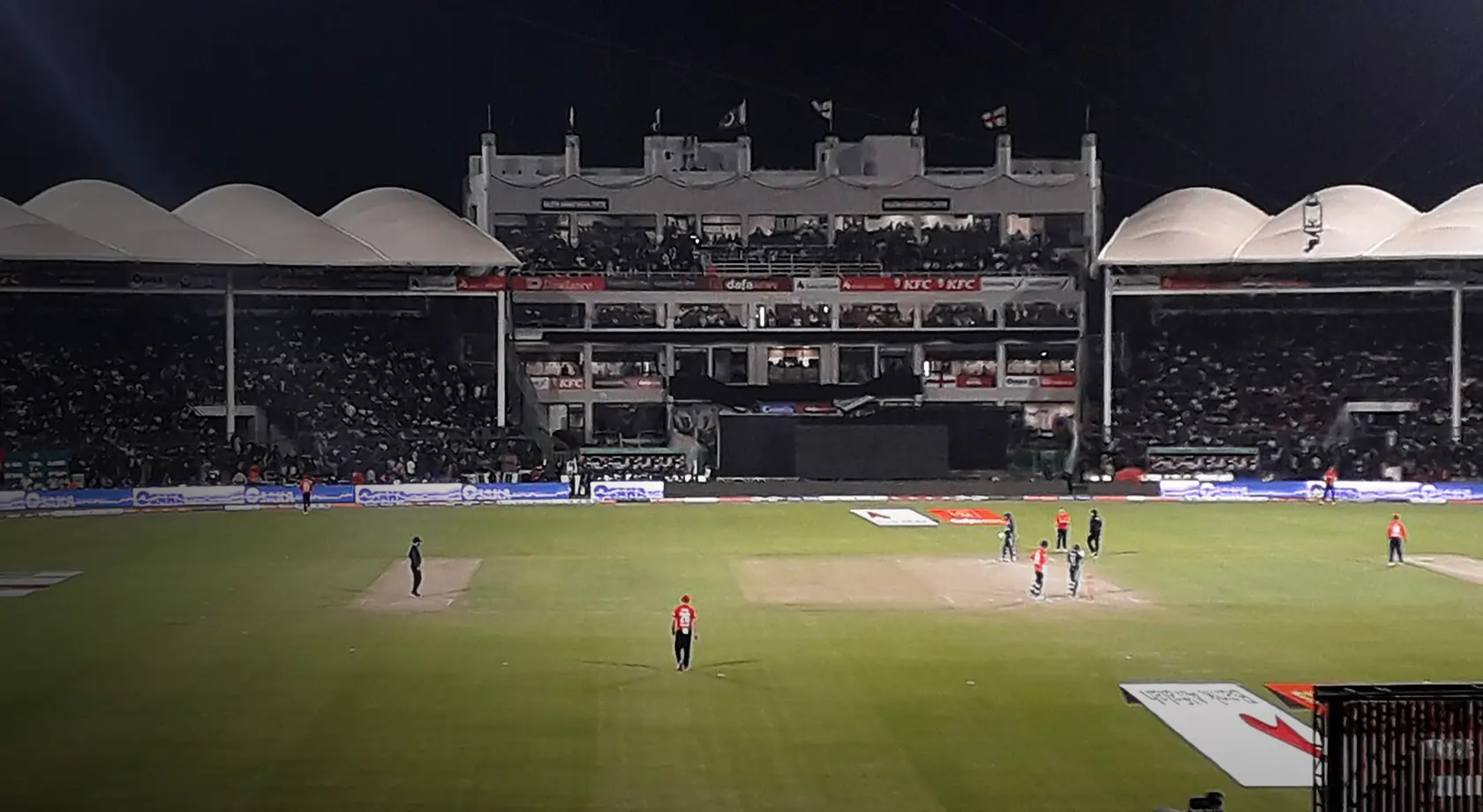 National Stadium Karachi Pitch Report